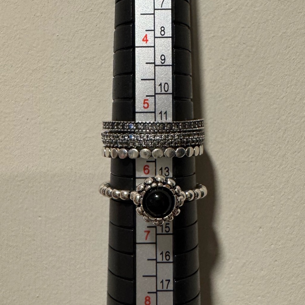 Sterling silver stackable rings - Picture 6 of 6